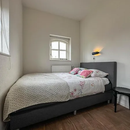 Dorsvloer Lejlighed Drimmelen